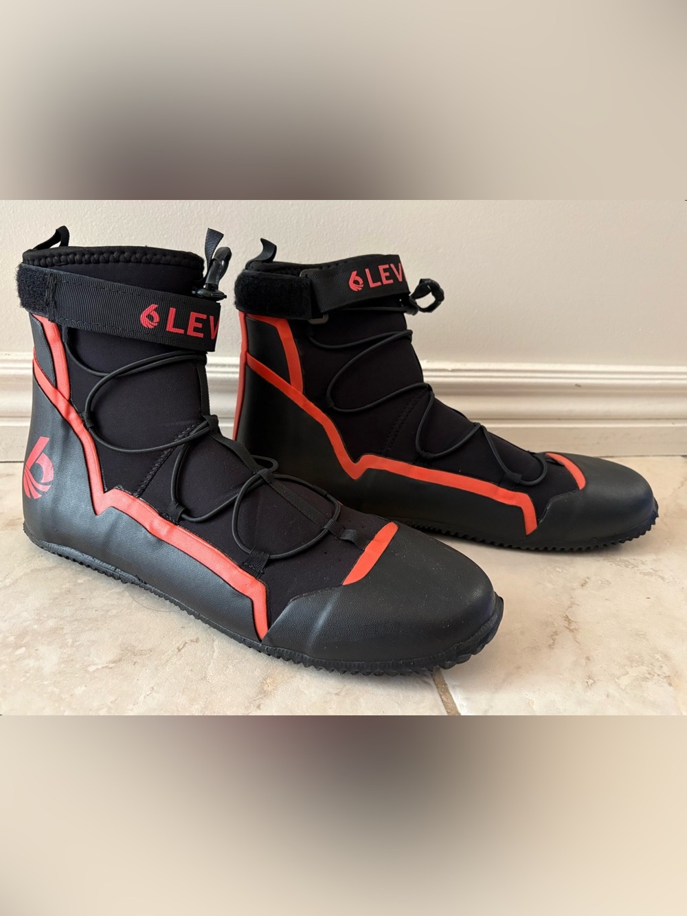 NWOT Level Six Creek Boot 2.0 Men’s